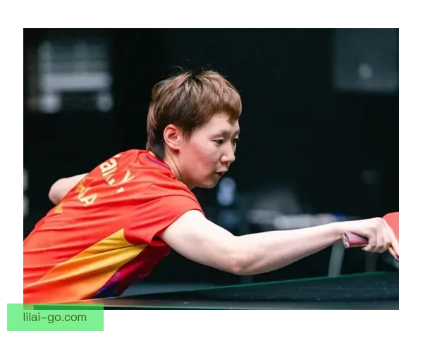 王曼昱4-2战胜申裕斌力克对手庆祝 马琳激动指天展现喜悦