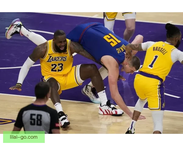 41岁詹姆斯连续六场暴扣领衔25+5+5记录 还能再战多久